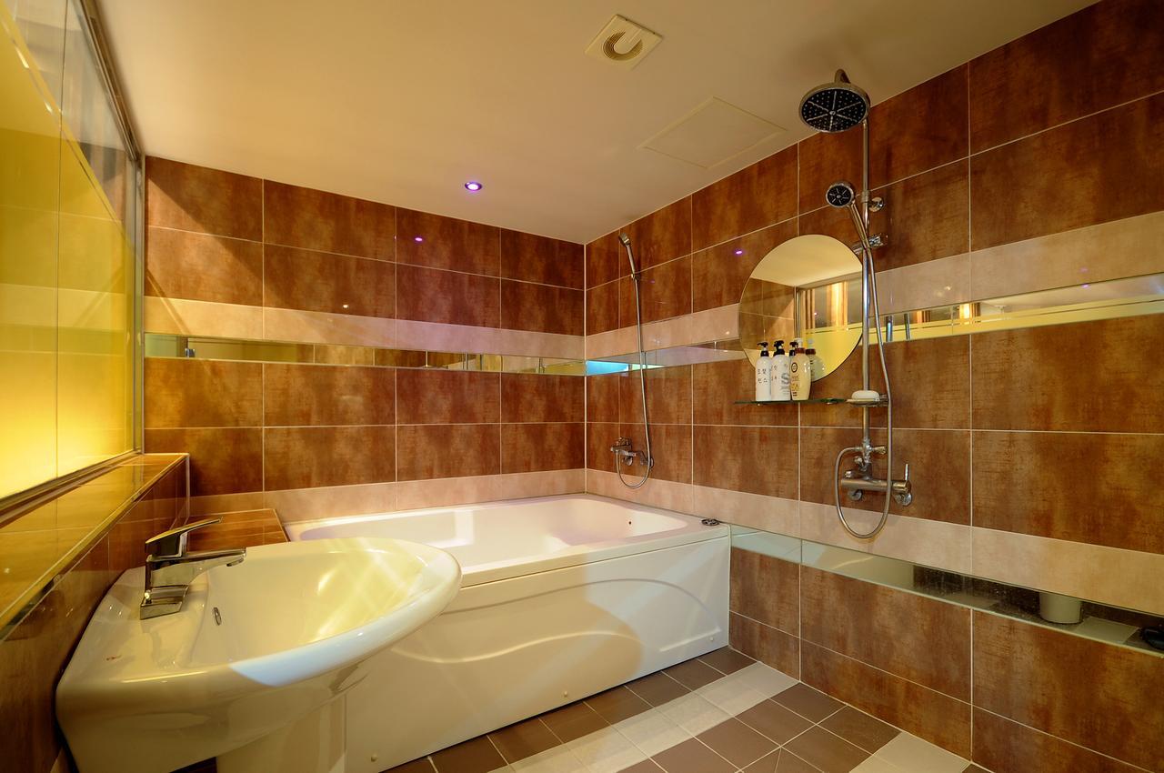 Wow Motel Busan Dış mekan fotoğraf